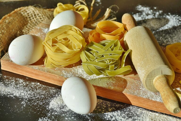 noodles, tagliatelle, pasta-2321655.jpg